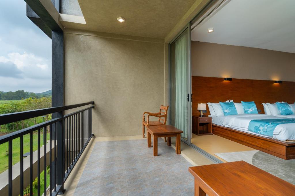 Room entrance and balcony